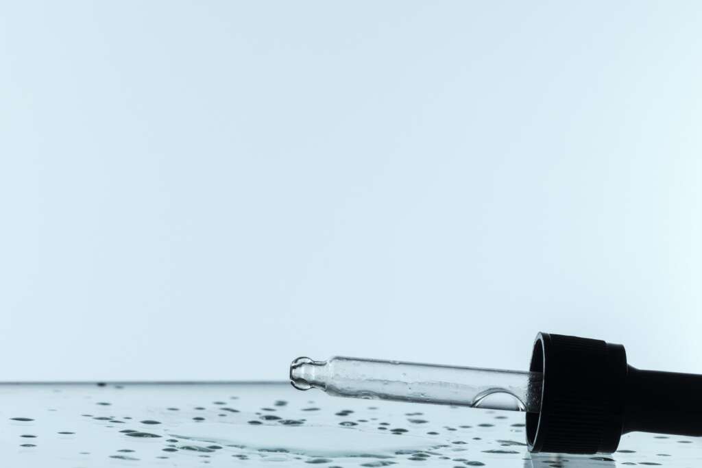 best-anti-aging-serum-in-Pakistan